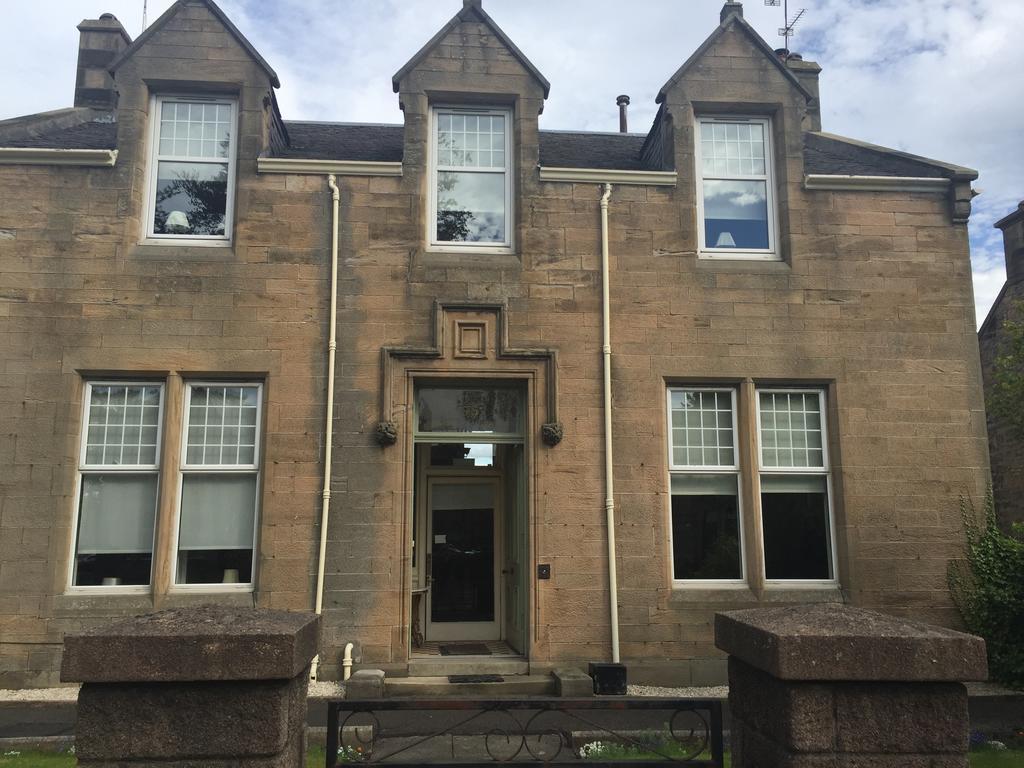 מלון גריינג'מאות' Grangeburn House מראה חיצוני תמונה